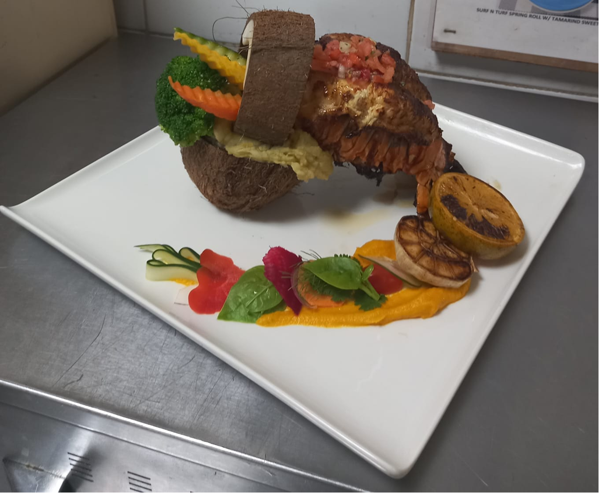 Premium plated seafood course from Paradise Taste Buds.